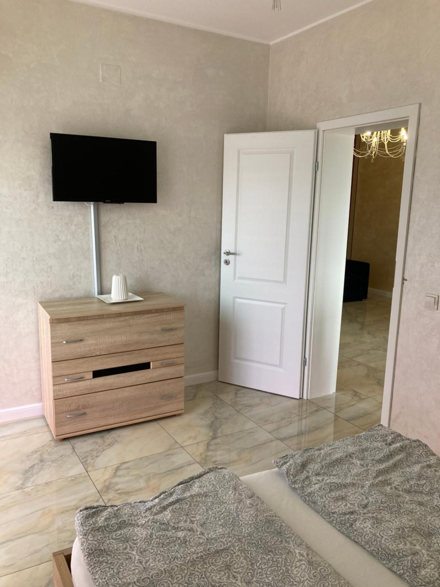 Bhoeme Apartament Oradea Exterior photo
